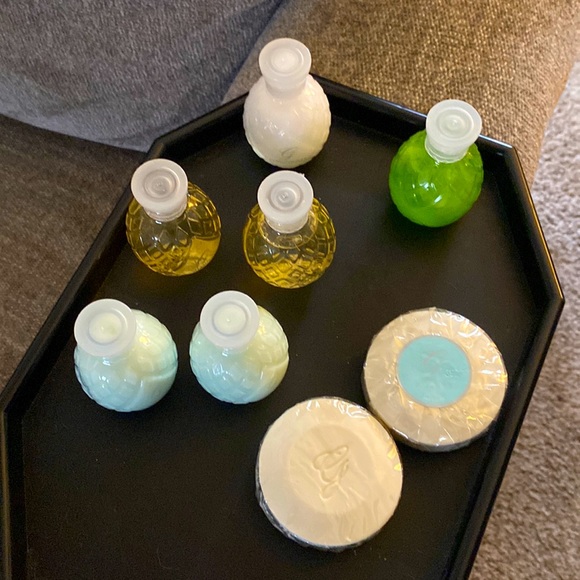 The Greenbrier Other - The Greenbrier Collection Bath and Body products Selection - 6 bottles & 2 soaps